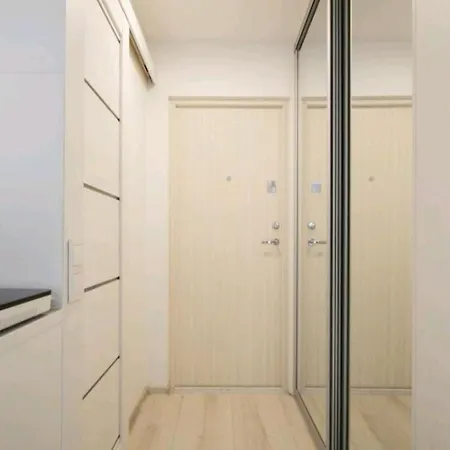 아파트 New Shiny Studio In A Quiet Area Of Old Town